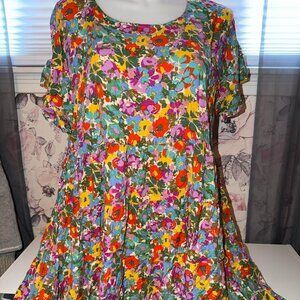 Beautiful Boutique Floral Dress